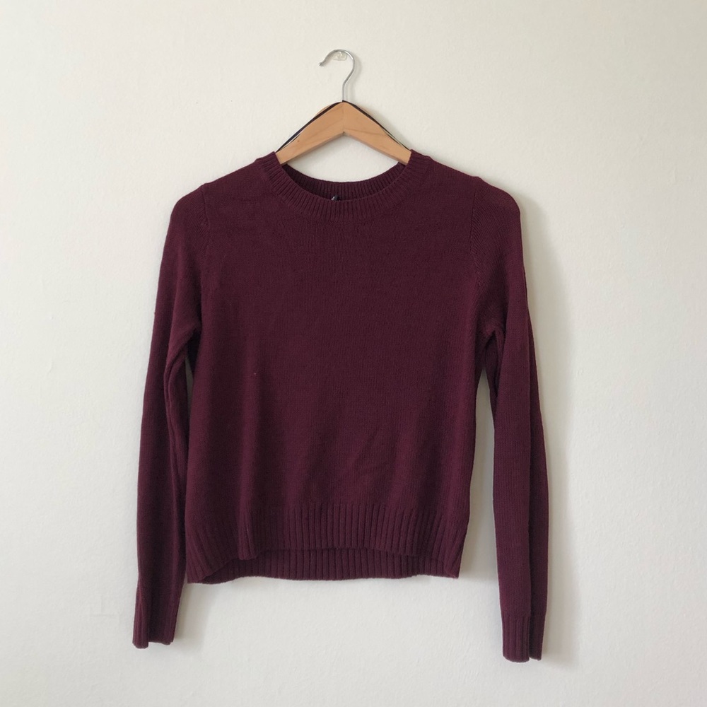 maroon knit sweater